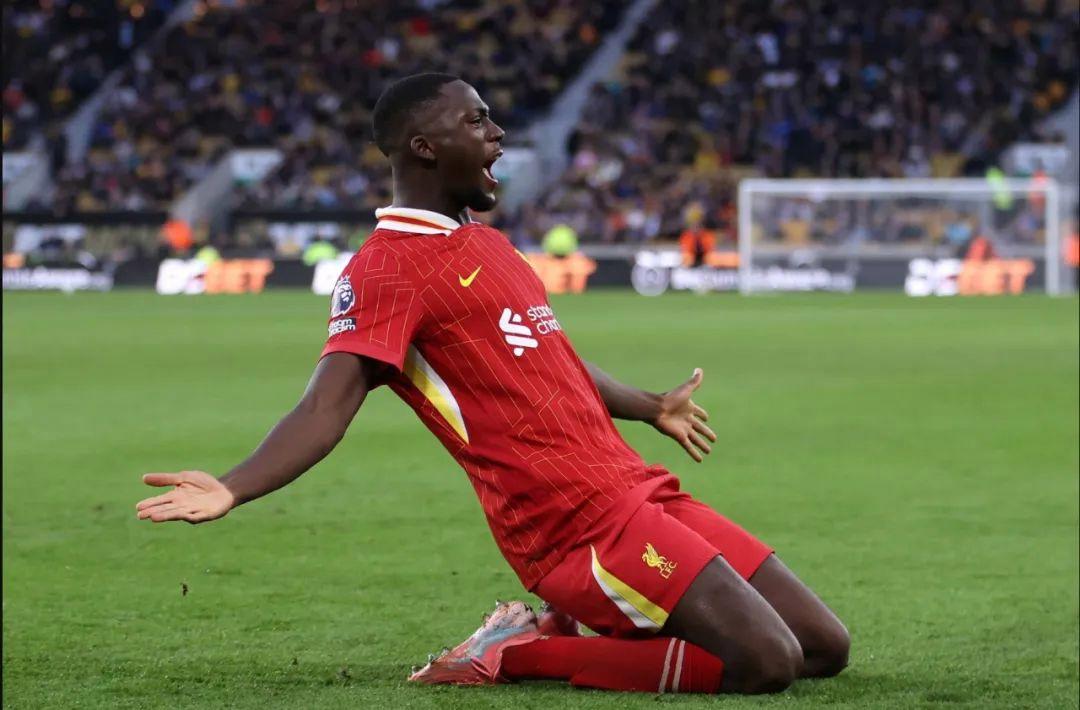 曼联逆转韩国，内马尔关键制胜