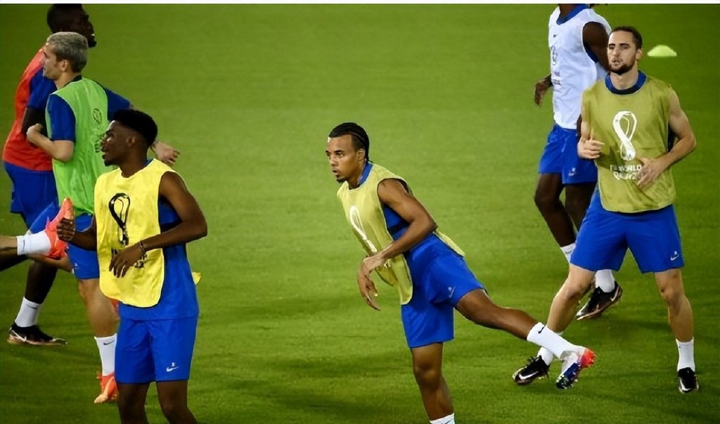 波兰队碾压中国队,张继科扛起全队 波兰队碾压中国队,张继科扛起全队